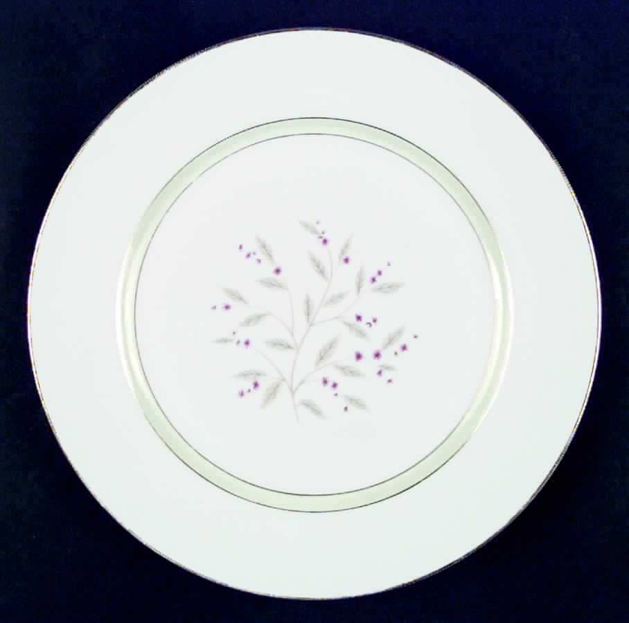 Debutante Dinner Plate by Mikado-1