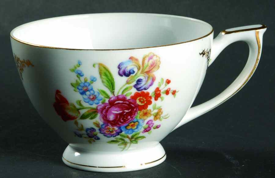 Dresden Footed Cup by Mikado-1