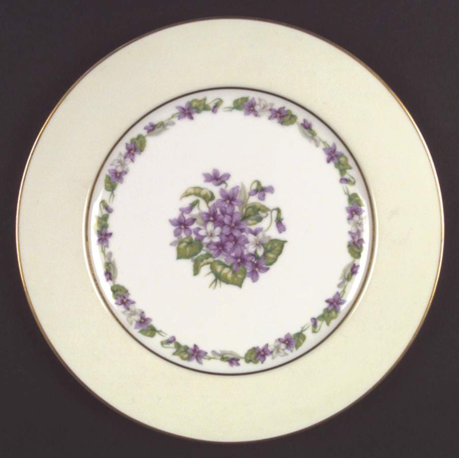 Flirtation Dinner Plate by Mikado-1