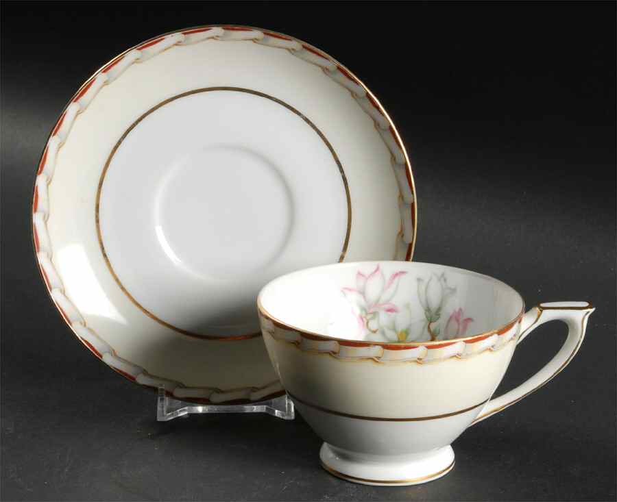 Magnolia Footed Cup & Saucer Set by Mikado-1