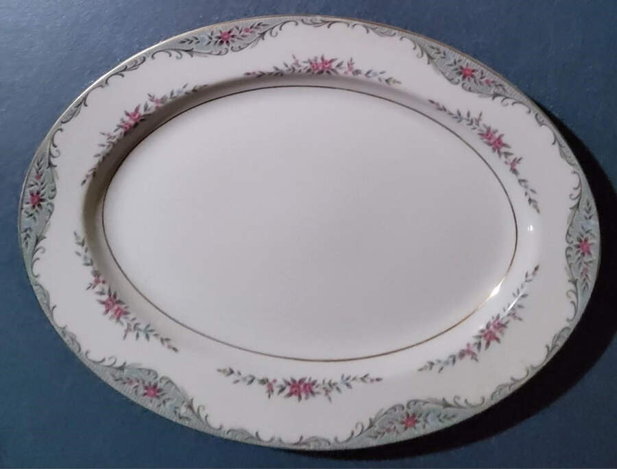 Shelton 14" Oval Serving Platter by Mikado-1