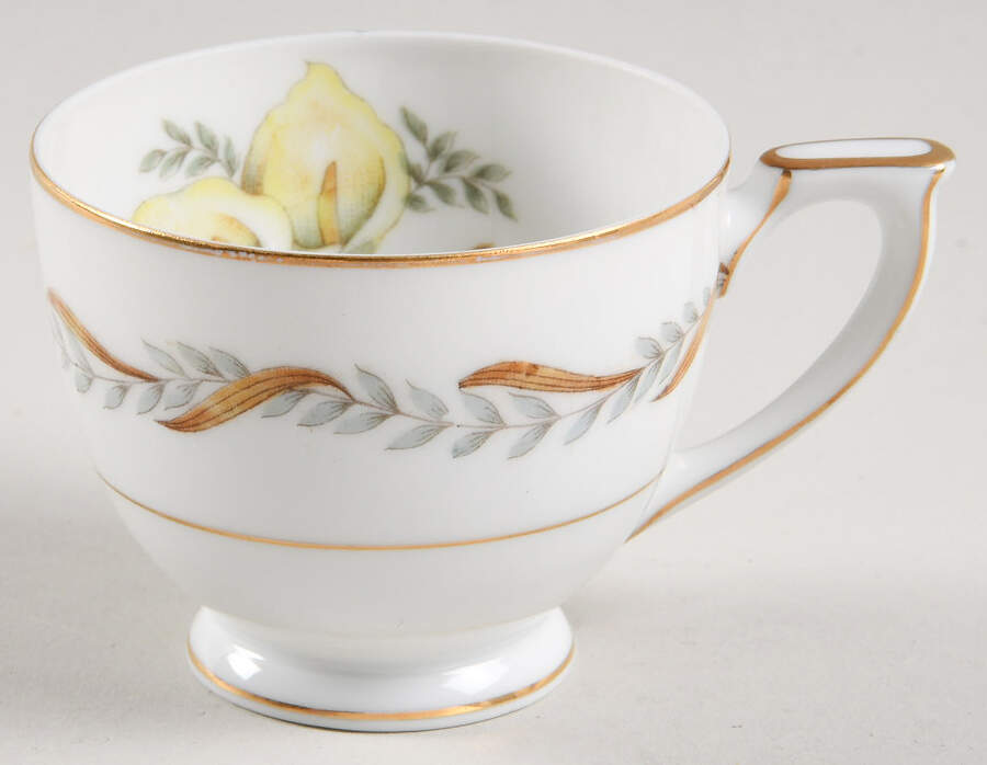 Valdivia Footed Demitasse Cup by Mikado-1