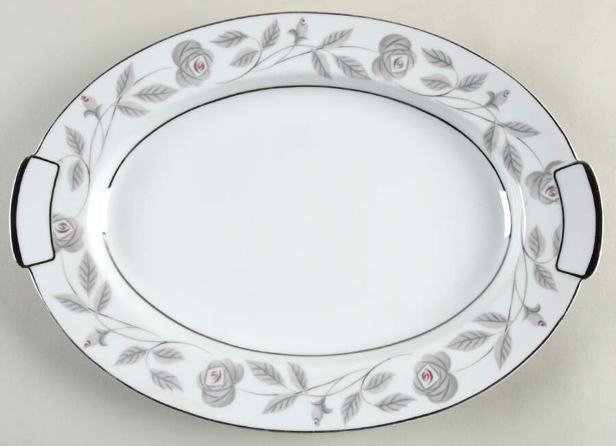 Woodrose 14" Oval Serving Platter by Mikado-1