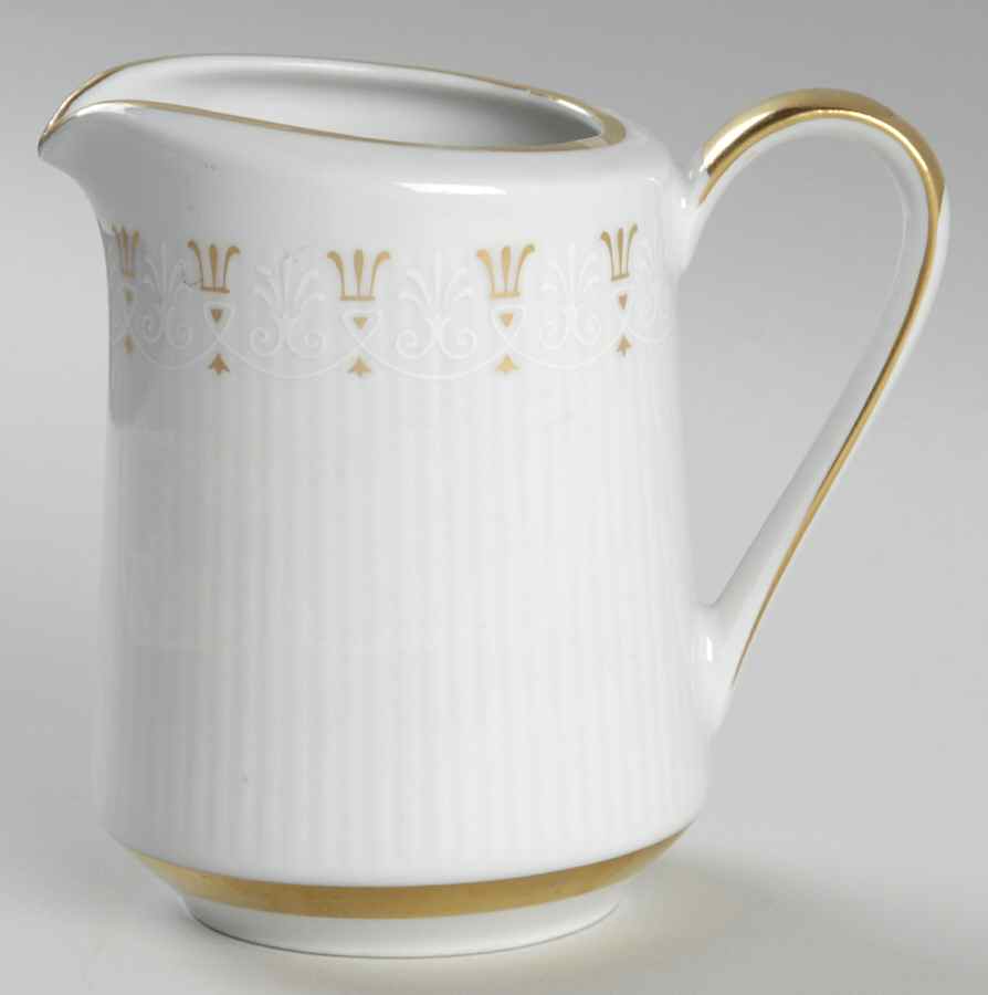 Crown Royale Creamer by Mitterteich-1