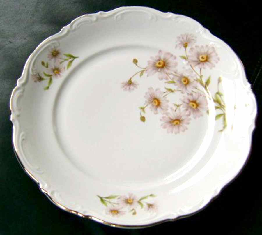 Daisy Bell Dinner Plate by Mitterteich-1