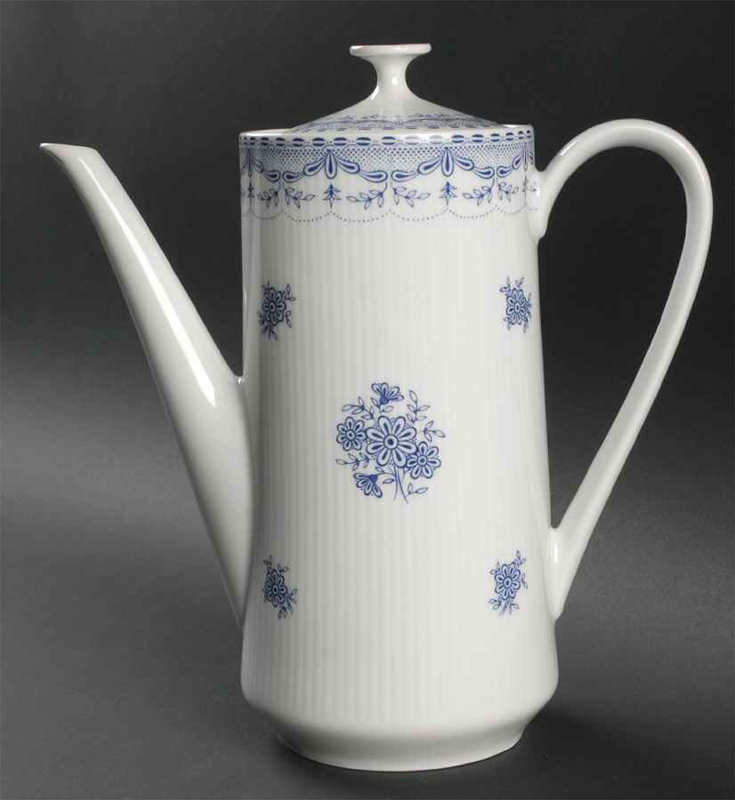 Dresden Blue Coffee Pot & Lid by Mitterteich-1