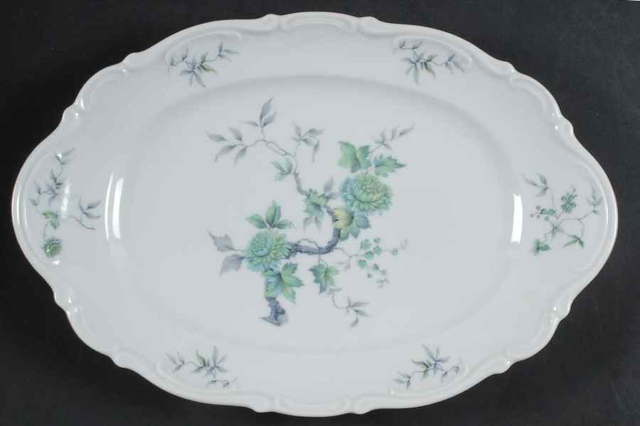 Green Ming (9901, Gold Trim) 13" Oval Serving Platter by Mitterteich-1