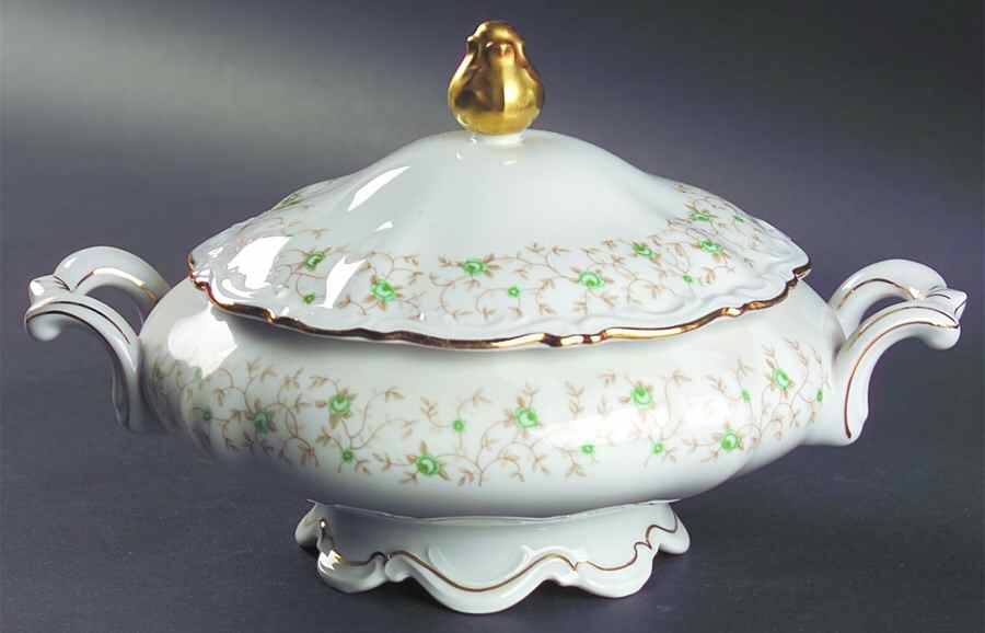 Lady Patricia Round Covered Vegetable by Mitterteich-1