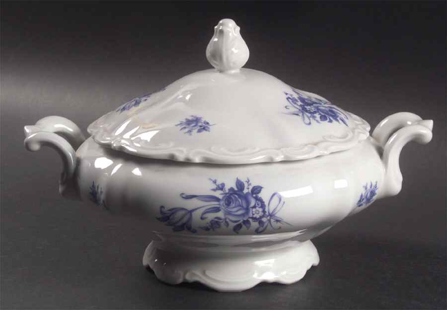 Meissen Blue Round Covered Vegetable by Mitterteich-1