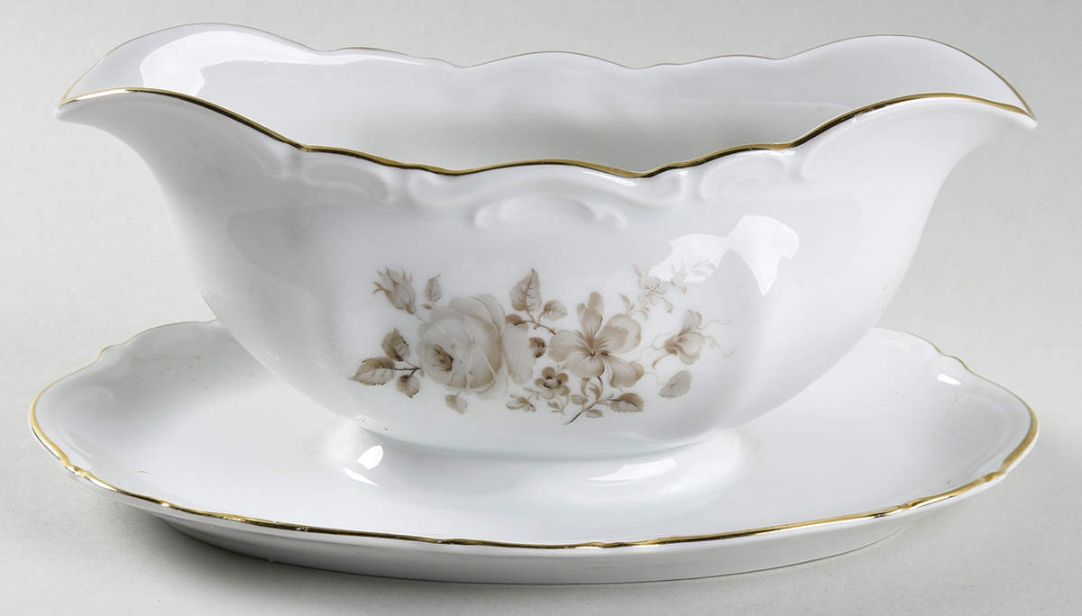 MIT17 Gravy Boat with Attached Underplate by Mitterteich-1