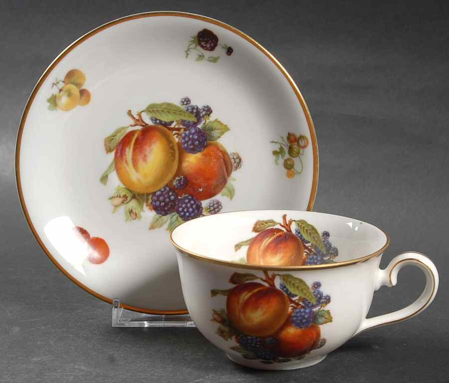 MIT25 Flat Cup & Saucer Set by Mitterteich-1