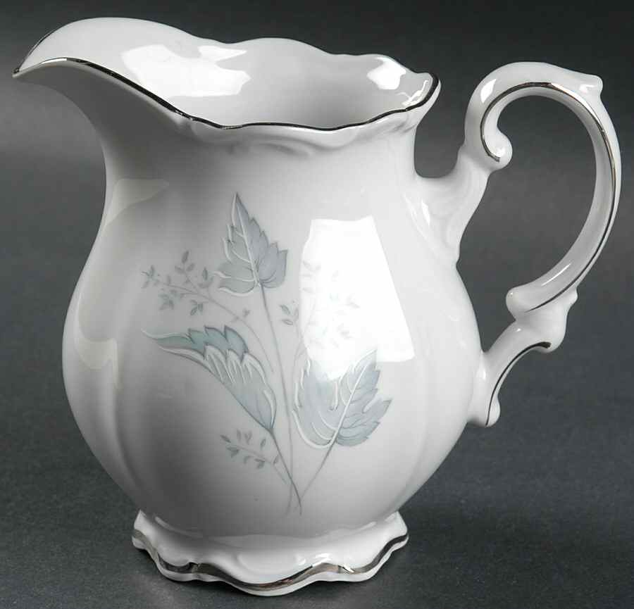 Monika (Platinum Trim) Creamer by Mitterteich-1
