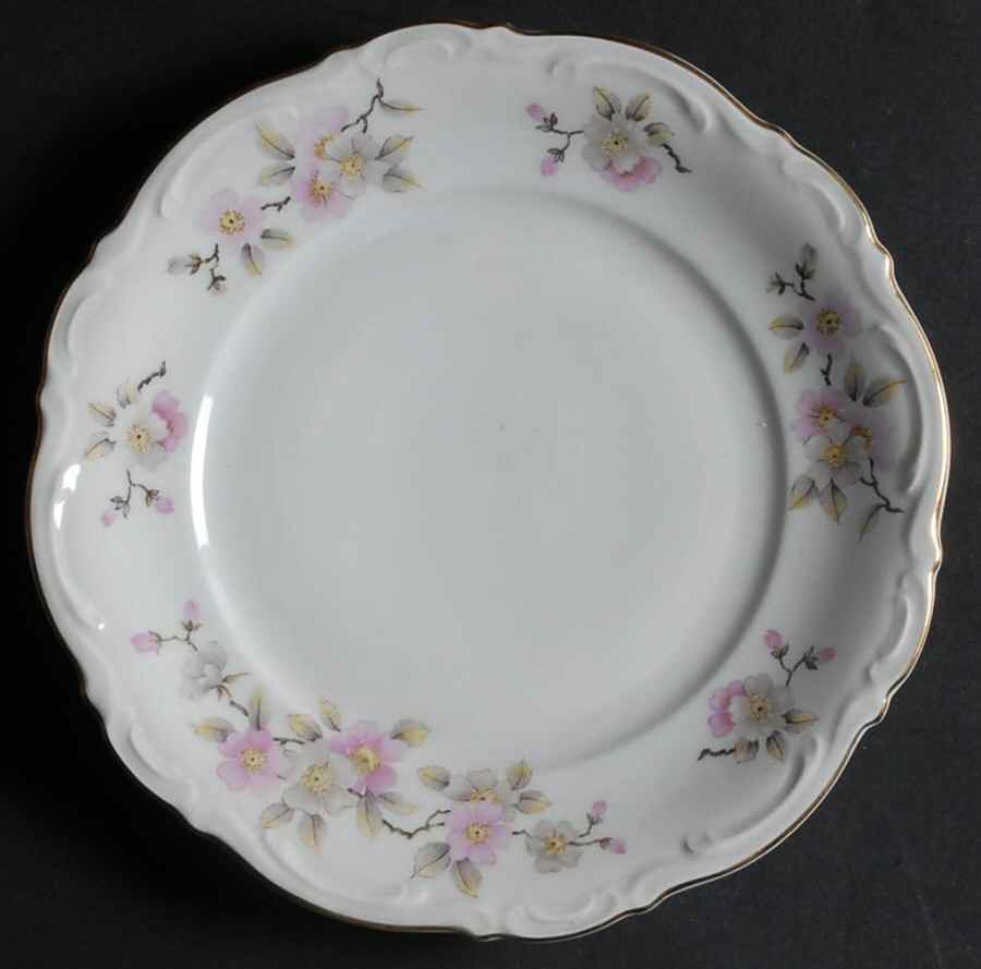 Springtime Salad Plate by Mitterteich-1