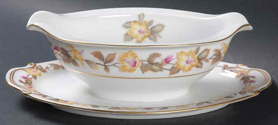 Hibiscus Gravy Boat with Attached Underplate by Mikuni-1