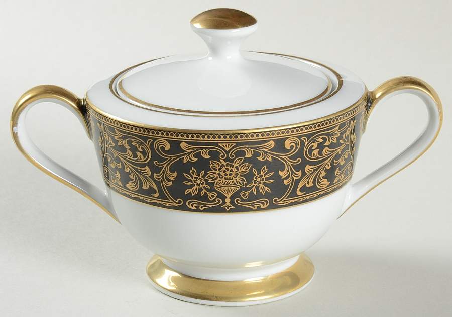 Royal Duchess Sugar Bowl & Lid by Modern China & Table Institute-1