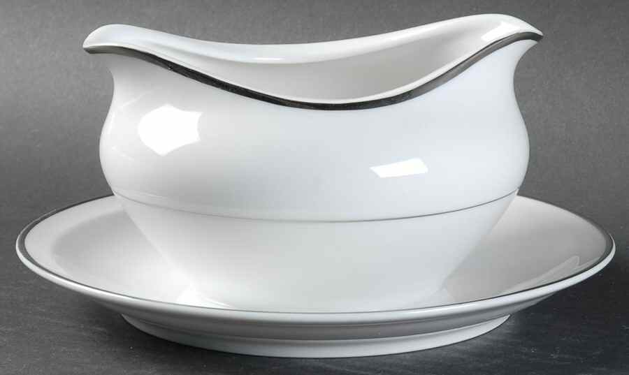 Wedding Day Gravy Boat with Attached Underplate by Modern China & Table Institute-1