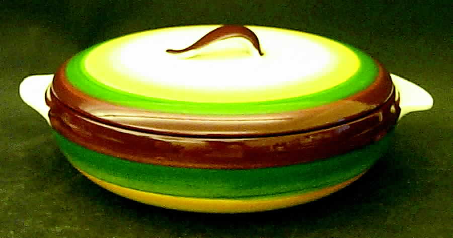 Mojave 1.25 Qt Round Covered Casserole by Metlox - Poppytrail - Vernon-1