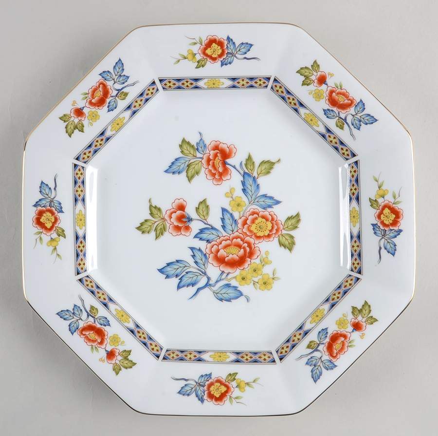 Geisha 11" Chop Plate (Round Platter) by Momoyama-1
