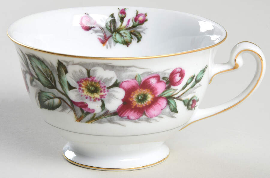 Montana Rose Footed Cup by Monarch (Japan)-1