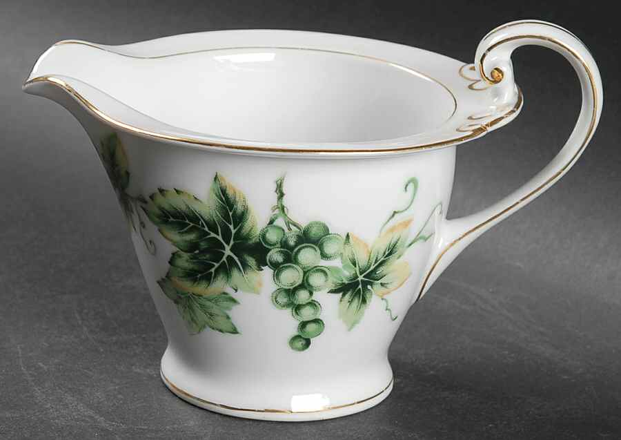 Virginia Creamer by Monarch (Japan)-1