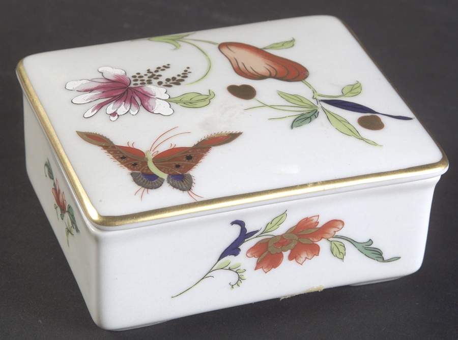 Ashley Rectangular Box with Lid by Mottahedeh-1