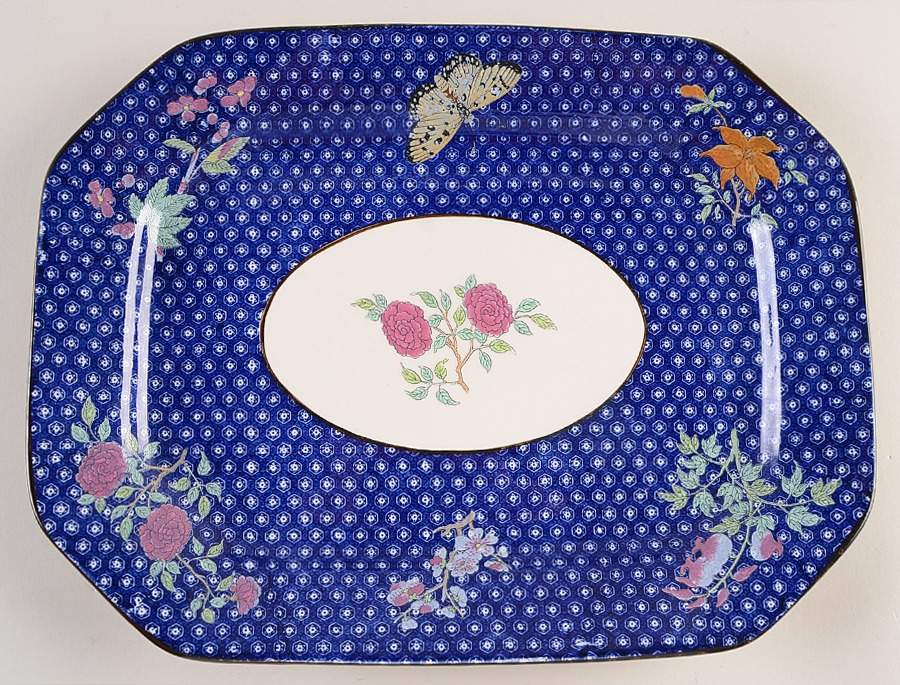 Camilla 13" Octagonal Serving Platter by Mottahedeh-1
