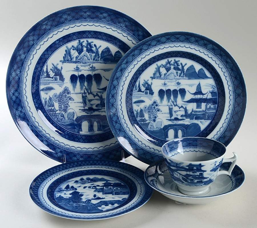 Canton 5 Piece Place Setting by Mottahedeh-1