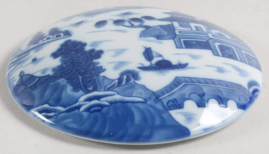 Canton Lid for Round Box by Mottahedeh-1