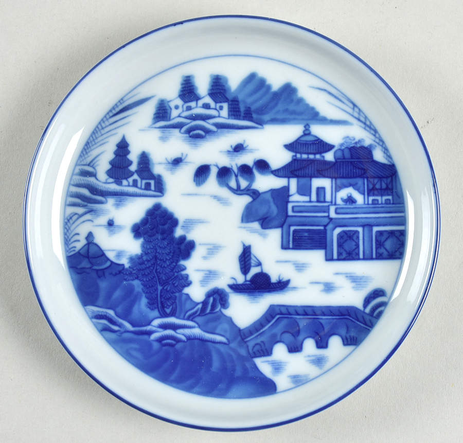 Canton Round Tray by Mottahedeh-1