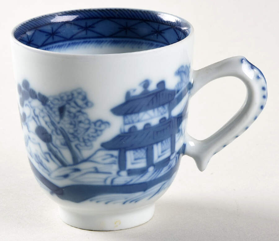 Canton Footed Demitasse Cup by Mottahedeh-1