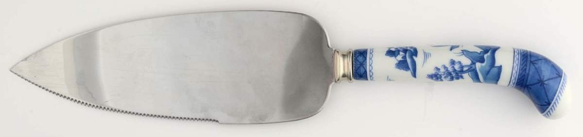 Canton Pie & Cake Server with Stainless Blade by Mottahedeh-1