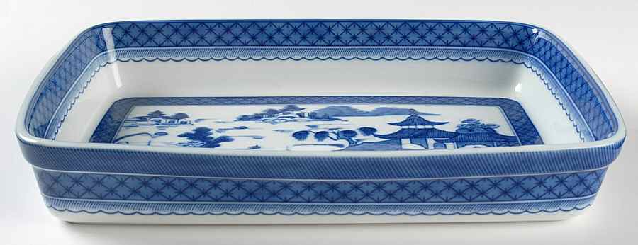 Canton 12" Rectangular Baker by Mottahedeh-1