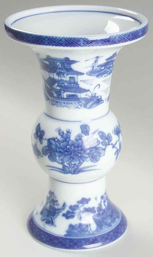 Canton 7" Shang Vase by Mottahedeh-1