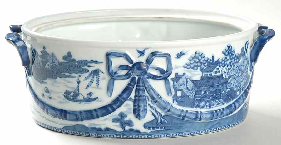 Canton 2 Quart Oval Covered Casserole No Lid by Mottahedeh-1