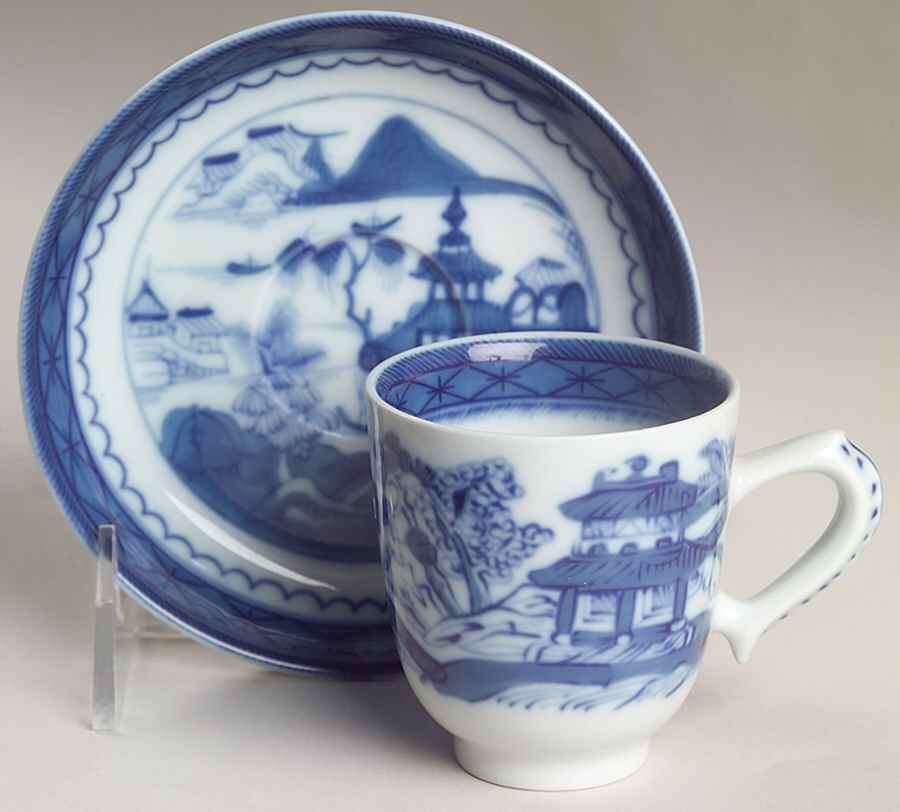 Canton Footed Demitasse Cup & Saucer Set by Mottahedeh-1