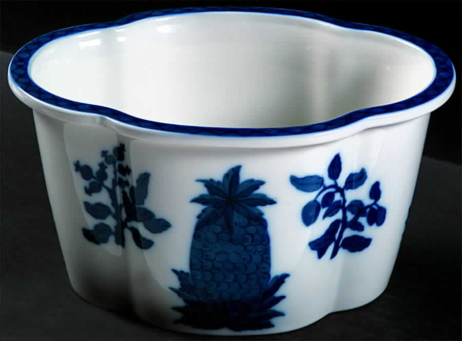 Charleston Blue Pineapple Large Cachepot by Mottahedeh-1