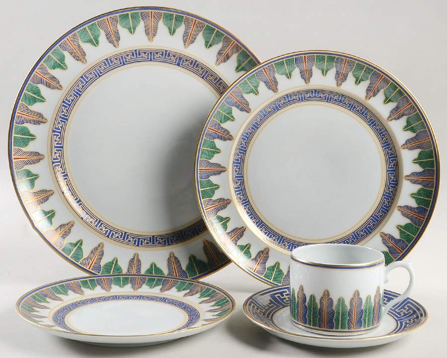 Charleston Feather 40 Piece Estate Set by Mottahedeh-1