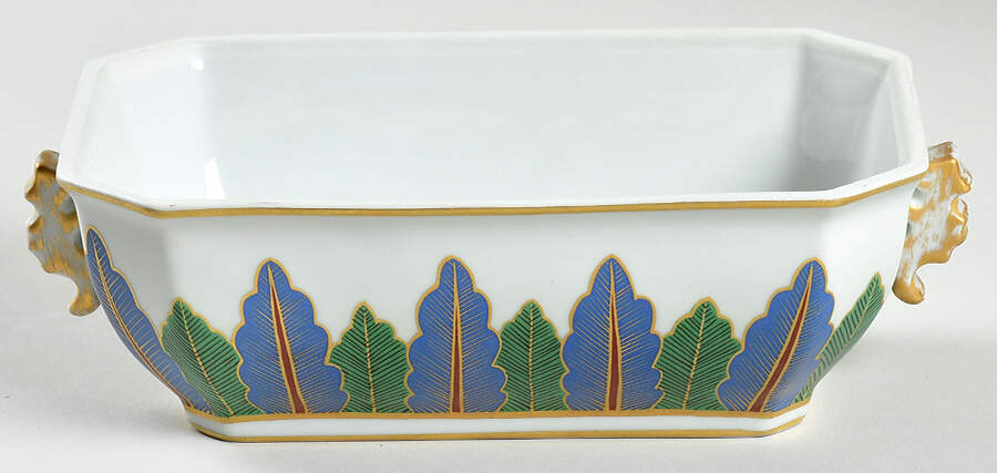Charleston Feather Gravy Boat No Lid by Mottahedeh-1