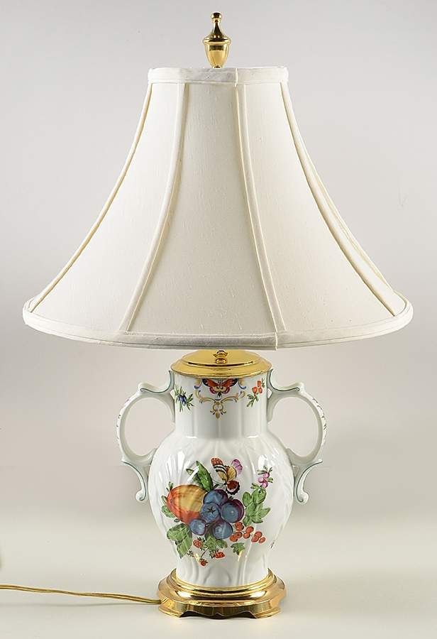 Duke of Gloucester 23" Electric Lamp & Shade by Mottahedeh-1