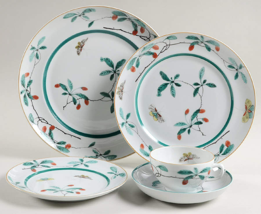 Famille Verte (Green Background) 5 Piece Place Setting by Mottahedeh-1
