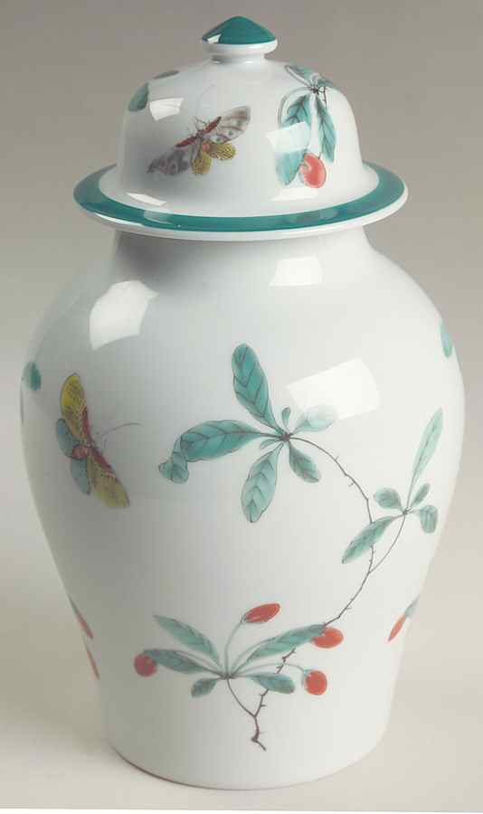 Famille Verte (Green Background) Small Ginger Jar & Lid by Mottahedeh-1