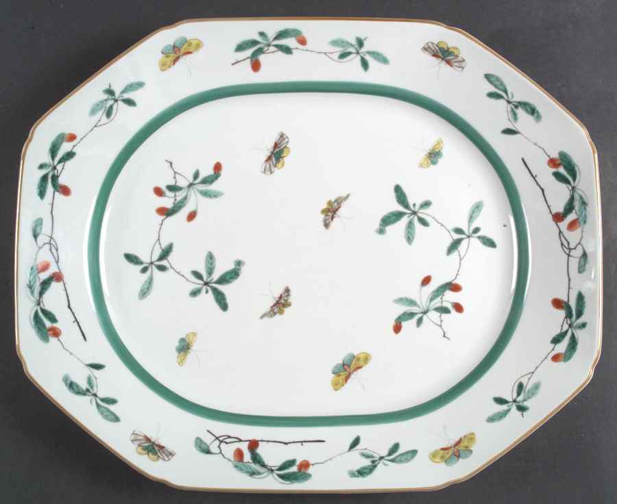 Famille Verte (Green Background) 17" Octagonal Serving Platter by Mottahedeh-1