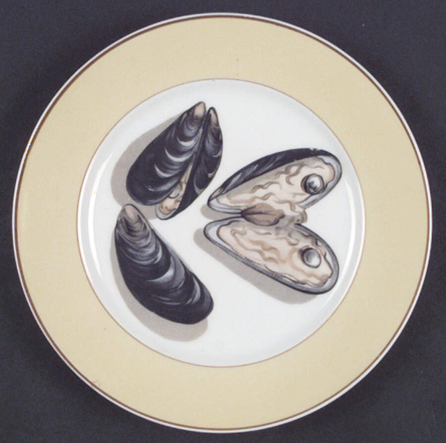 Fruits of The Sea Salad/Dessert Plate by Mottahedeh-1
