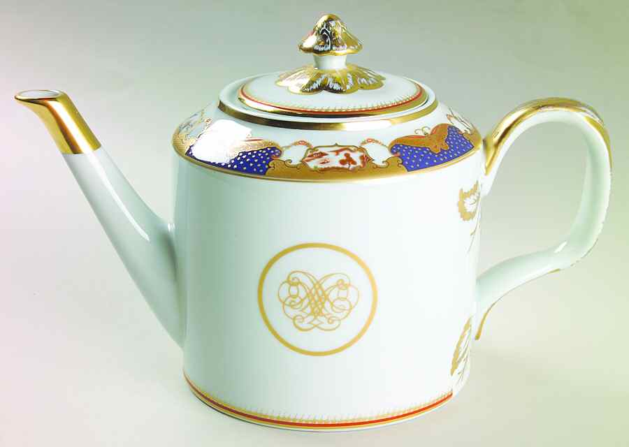 Golden Butterfly Teapot & Lid by Mottahedeh-1