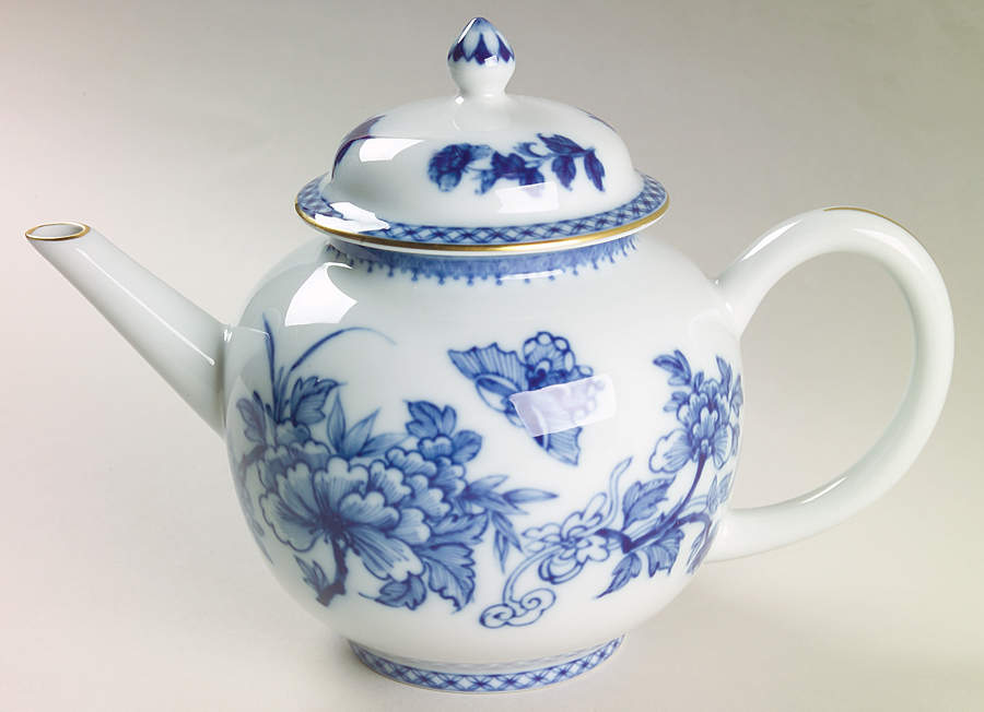 Imperial Blue Teapot & Lid by Mottahedeh-1