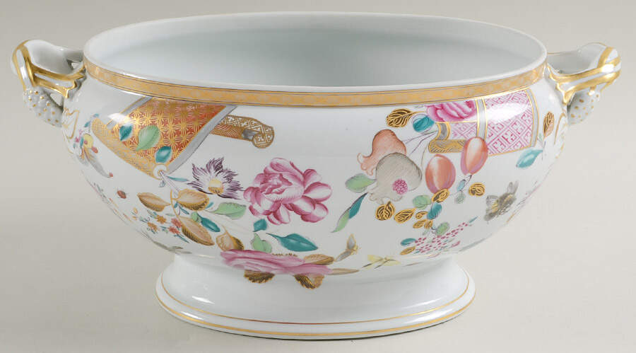Lowestoft Rose Tureen No Lid by Mottahedeh-1