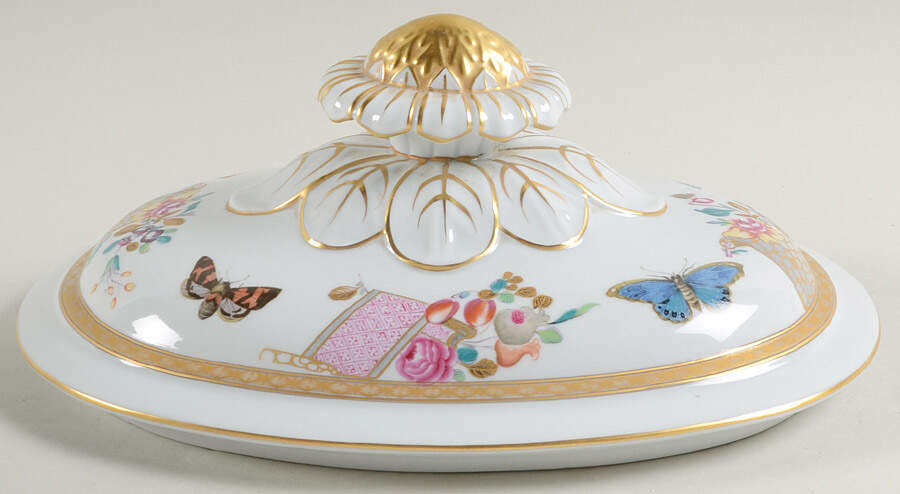 Lowestoft Rose Lid for Tureen by Mottahedeh-1