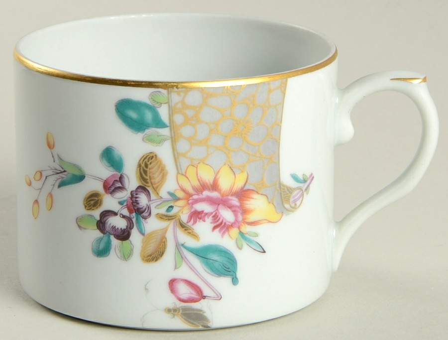 Lowestoft Rose Flat Cup by Mottahedeh-1