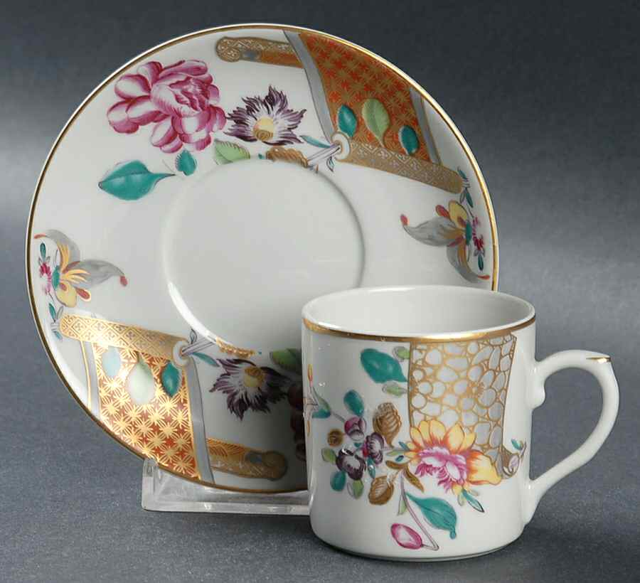 Lowestoft Rose Flat Demitasse Cup & Saucer Set by Mottahedeh-1