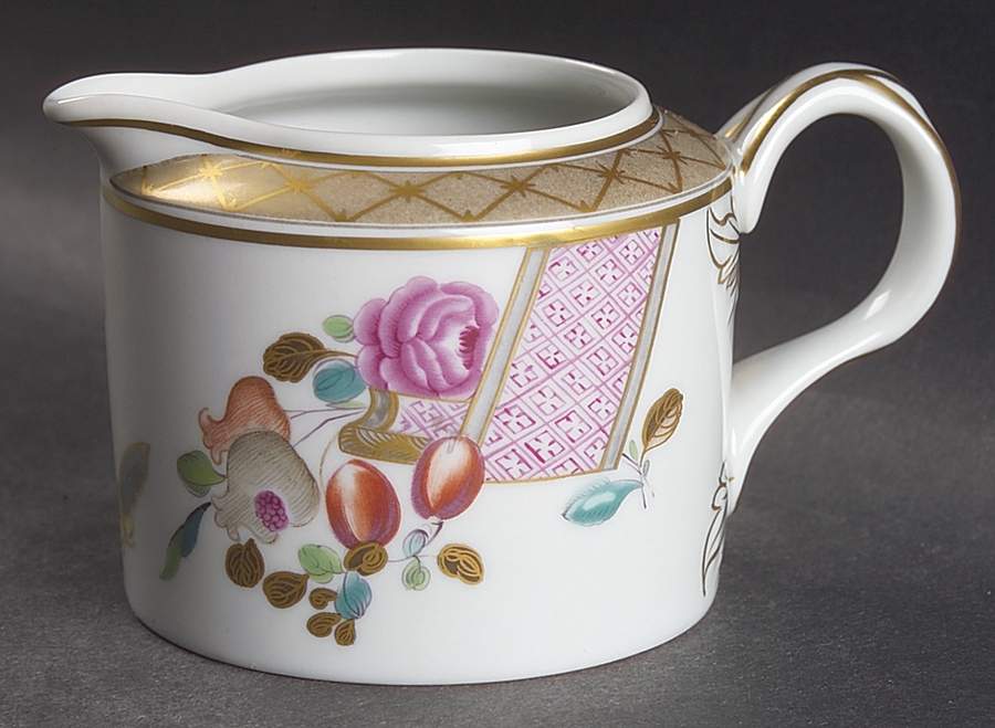 Lowestoft Rose Mini Creamer by Mottahedeh-1